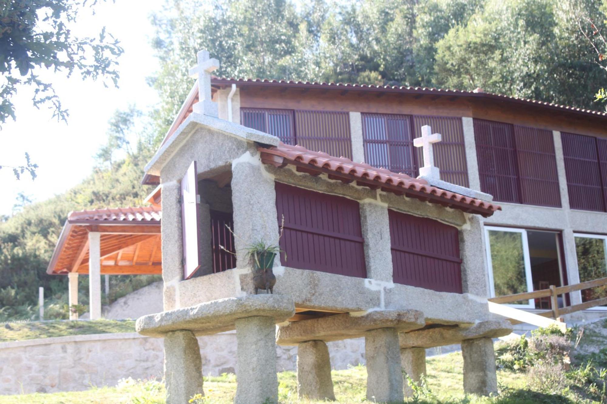 Gasthaus Encostas Da Torre Terras de Bouro Exterior foto