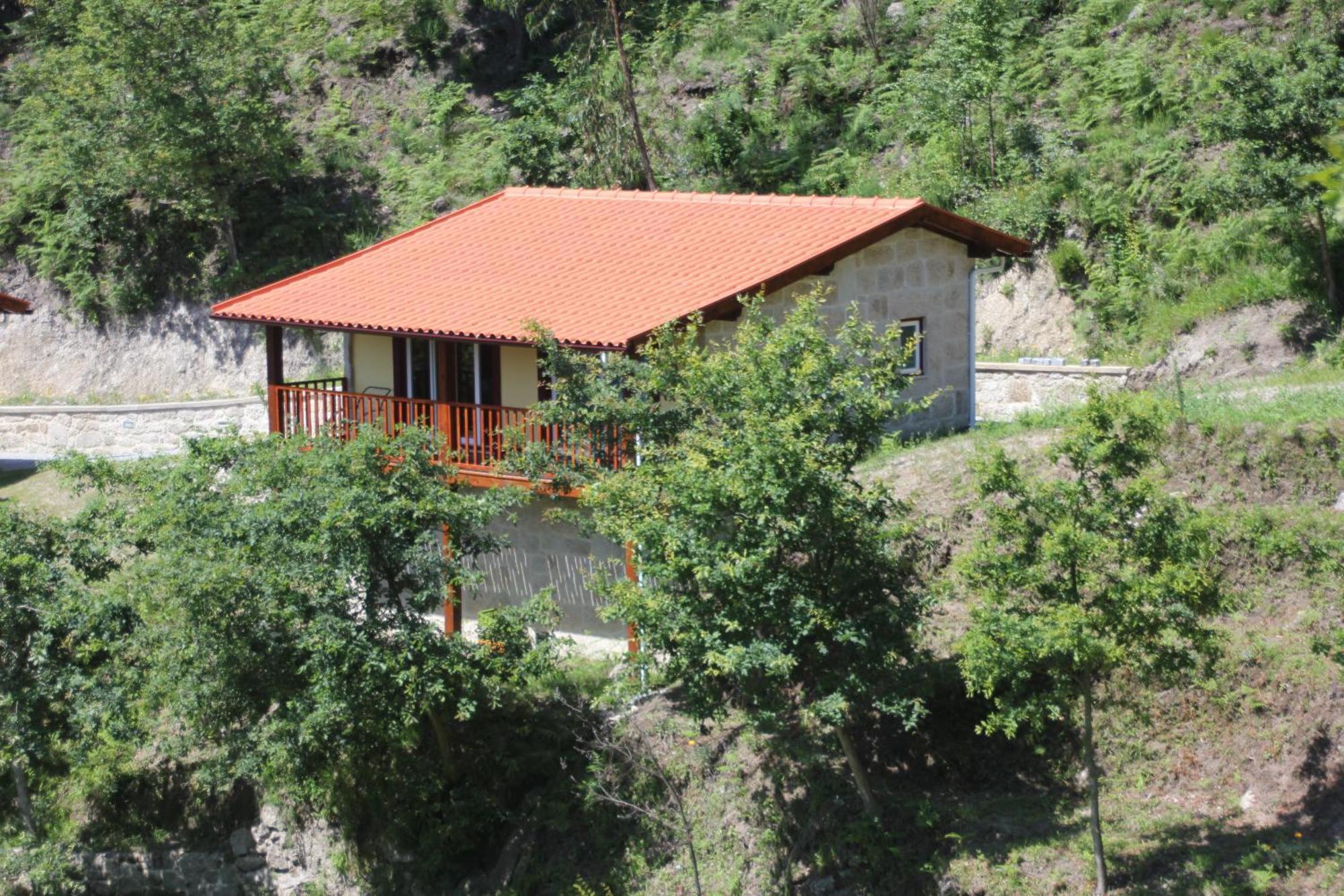Gasthaus Encostas Da Torre Terras de Bouro Exterior foto