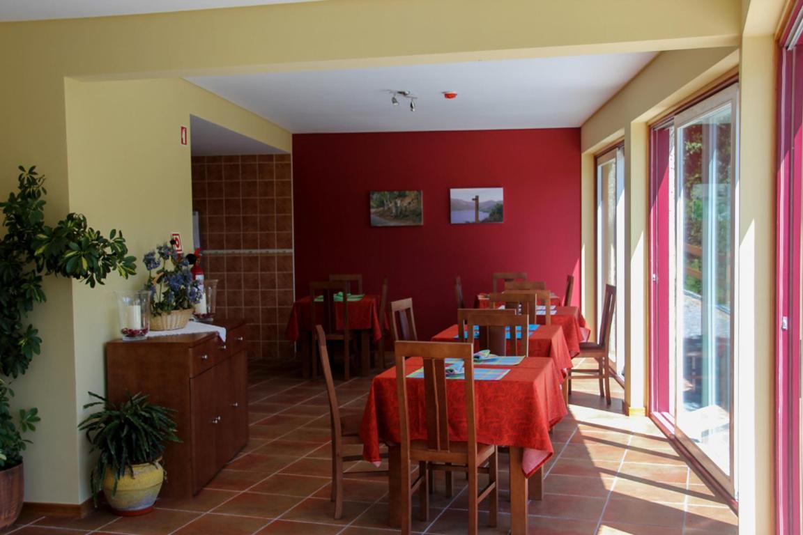 Gasthaus Encostas Da Torre Terras de Bouro Exterior foto