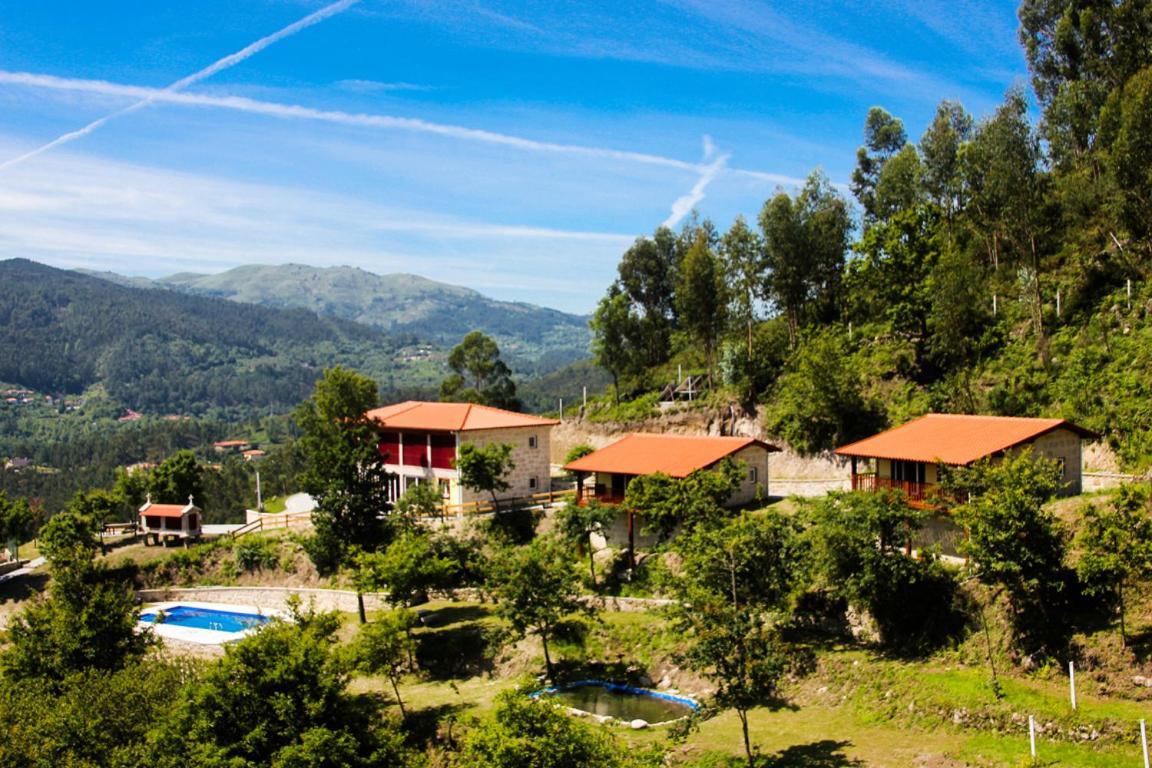 Gasthaus Encostas Da Torre Terras de Bouro Exterior foto