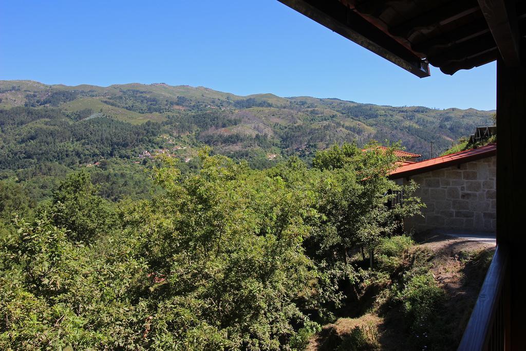 Gasthaus Encostas Da Torre Terras de Bouro Exterior foto