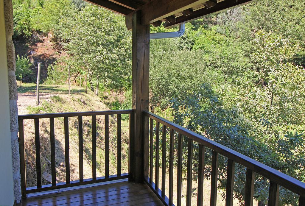 Gasthaus Encostas Da Torre Terras de Bouro Exterior foto